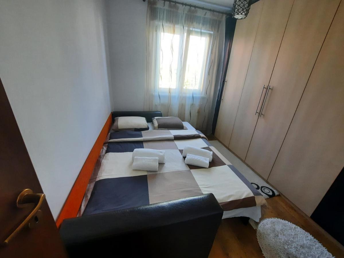 Happy Apartament Apartment Sibiu Exterior photo